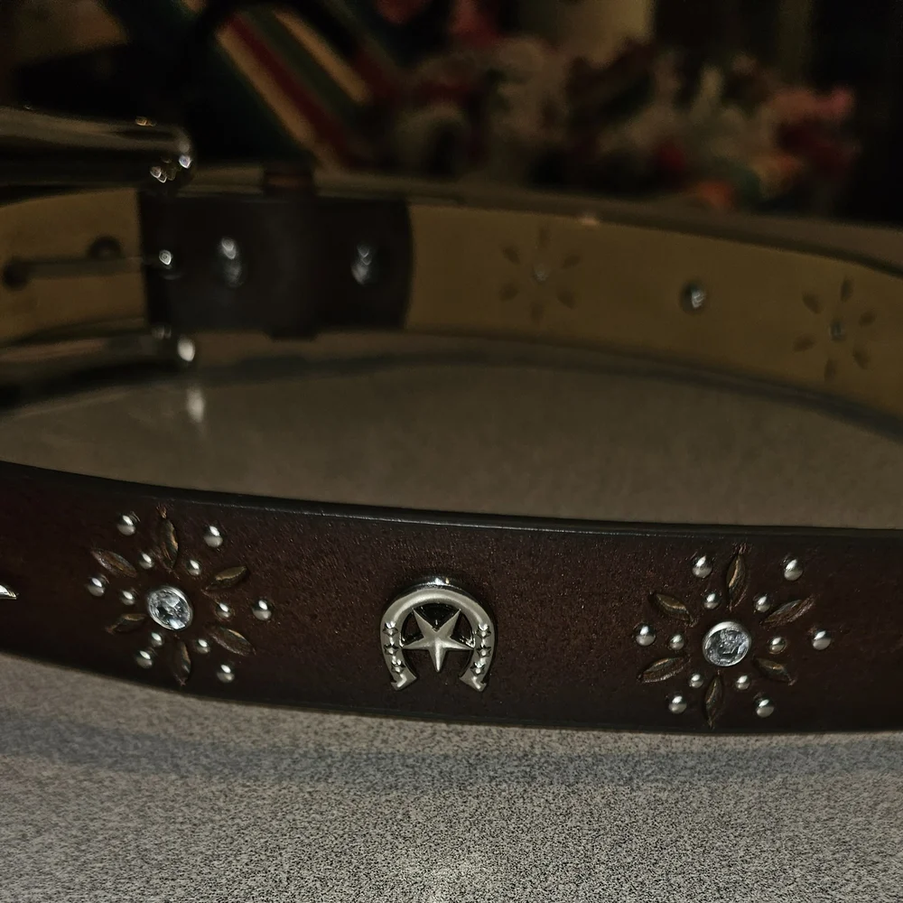 Ariat Kids Brown Belt with Silver Buckle Has Silver Horse And Star Embellishment